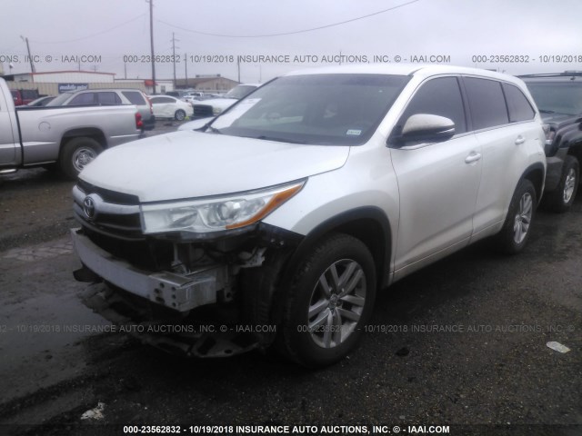 5TDZARFH8FS010531 - 2015 TOYOTA HIGHLANDER LE WHITE photo 2