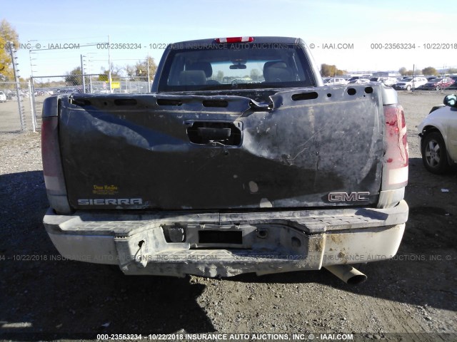 1GT22ZCG9BZ155256 - 2011 GMC SIERRA K2500 HEAVY DUTY GRAY photo 6