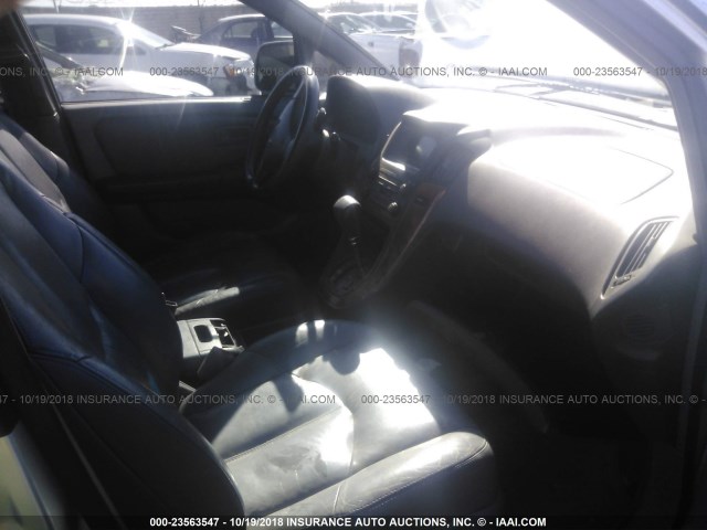 JT6HF10U5X0068600 - 1999 LEXUS RX 300 SILVER photo 5