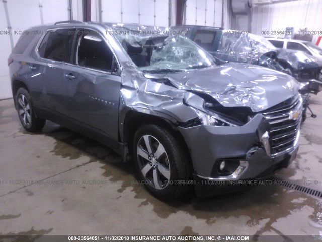 1GNEVHKW7JJ227311 - 2018 CHEVROLET TRAVERSE LT GRAY photo 1