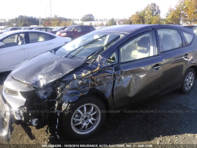 JTDZN3EU0GJ043408 - 2016 TOYOTA PRIUS V GRAY photo 6