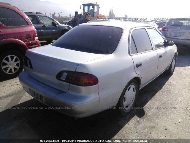 1NXBR12E2YZ394047 - 2000 TOYOTA COROLLA VE/CE/LE 银色 照片 4