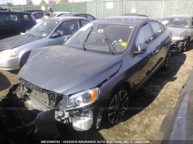 YV140MTL2H2436311 - 2017 VOLVO S60 DYNAMIC GRAY photo 2