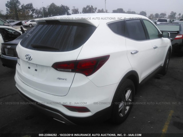 5NMZT3LB2JH053569 - 2018 HYUNDAI SANTA FE SPORT  WHITE photo 4