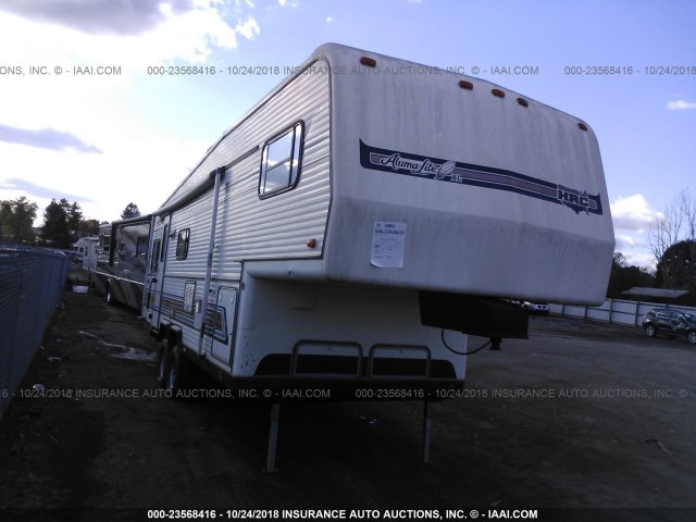 1KB381G28JW001078 - 1998 HOLIDAY RAMBLER ALUMA-LITE  WHITE photo 1