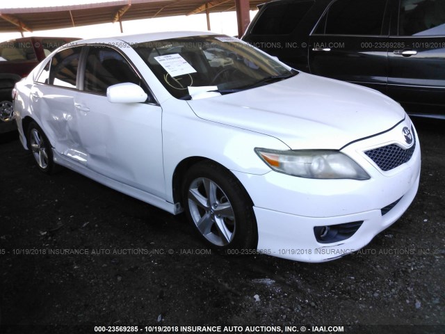 4T1BF3EK4AU502843 - 2010 TOYOTA CAMRY SE/LE/XLE WHITE photo 1