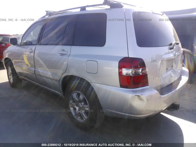 JTEDP21A140028696 - 2004 TOYOTA HIGHLANDER LIMITED SILVER photo 3