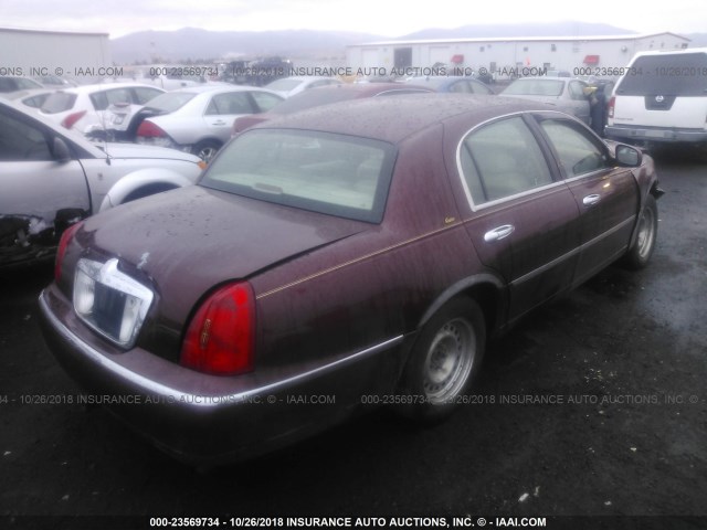 1LNHM83W4YY907610 - 2000 LINCOLN TOWN CAR CARTIER MAROON photo 4