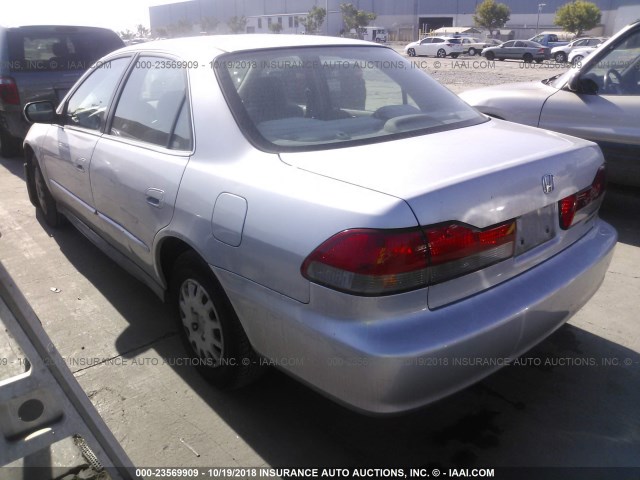 1HGCF86621A042222 - 2001 HONDA ACCORD VALUE SILVER photo 3