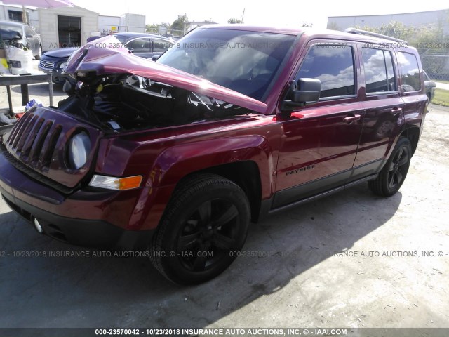 1C4NJPFB2ED893261 - 2014 JEEP PATRIOT LATITUDE RED photo 2