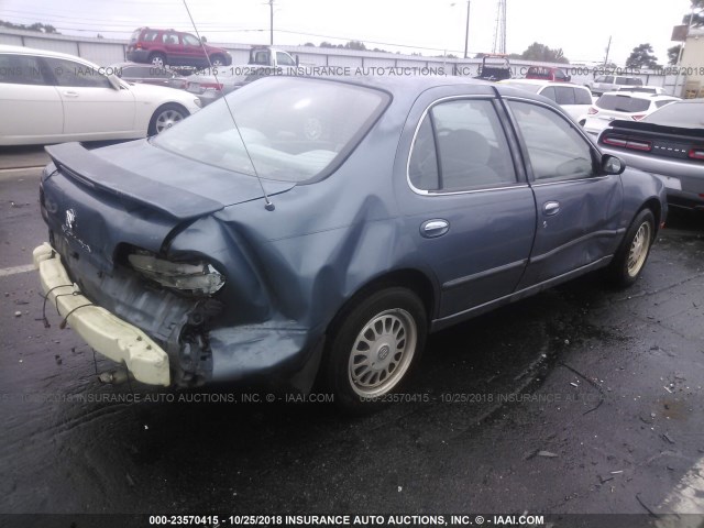 1N4BU31F4PC106855 - 1993 NISSAN ALTIMA XE/GXE/SE/GLE BLUE photo 4