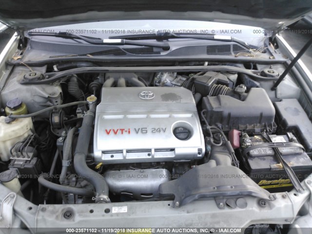 4T1BF32K95U614273 - 2005 TOYOTA CAMRY LE/XLE/SE GRAY photo 10