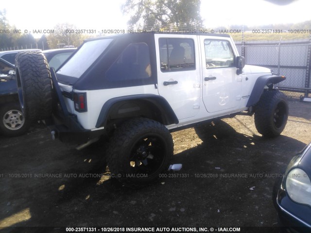 1C4BJWDG5FL502641 - 2015 JEEP WRANGLER UNLIMITED SPORT WHITE photo 4