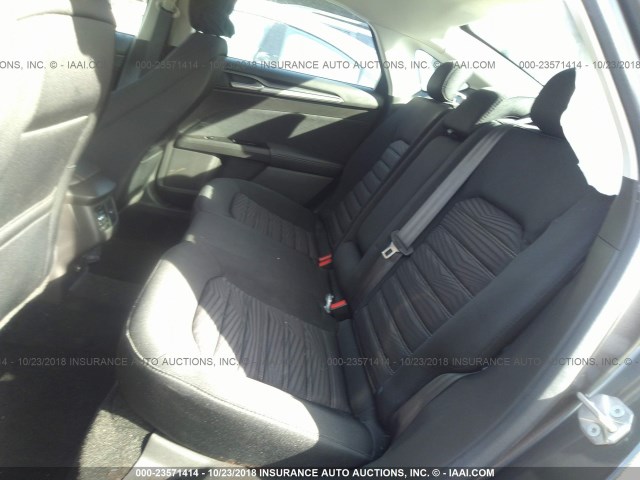 3FA6P0H73GR122293 - 2016 FORD FUSION SE GRAY photo 8