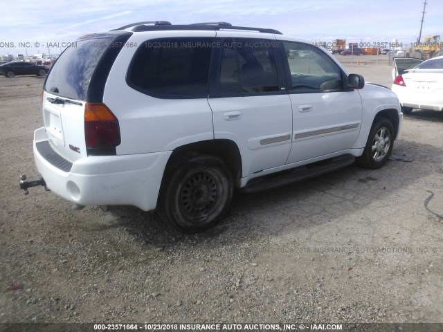 1GKDT13SX22309126 - 2002 GMC ENVOY WHITE photo 4