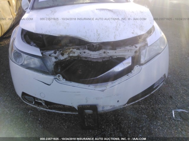 19UUA96519A006100 - 2009 ACURA TL WHITE photo 6