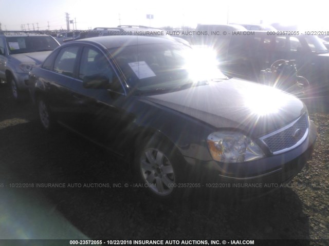 1FAHP24197G141847 - 2007 FORD FIVE HUNDRED SEL GRAY photo 1