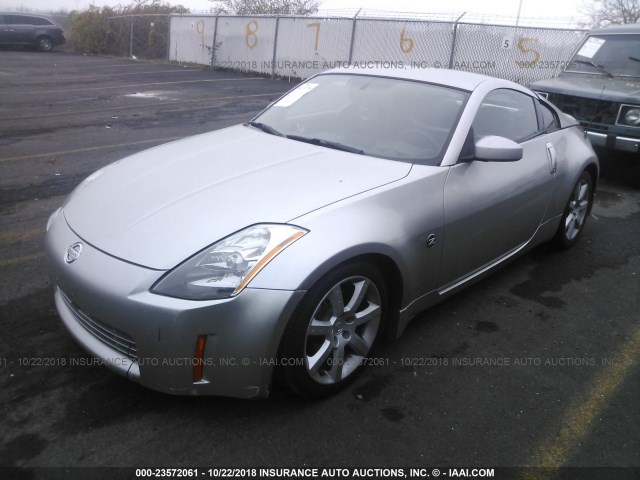 JN1AZ34D44T163203 - 2004 NISSAN 350Z COUPE SILVER photo 2