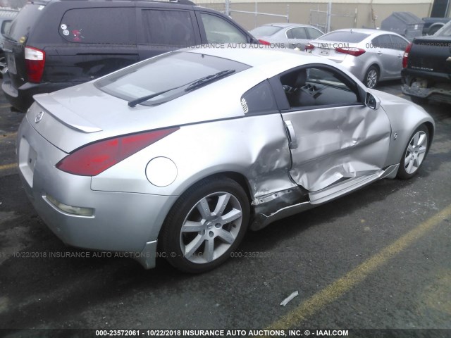 JN1AZ34D44T163203 - 2004 NISSAN 350Z COUPE SILVER photo 4