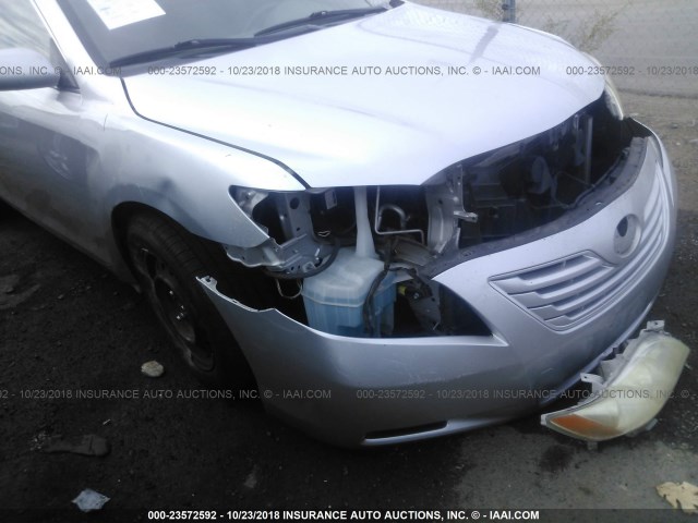 JTNBE46K173042806 - 2007 TOYOTA CAMRY NEW GENERAT CE/LE/XLE/SE SILVER photo 6