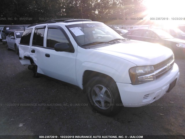 1GNDT13S652232441 - 2005 CHEVROLET TRAILBLAZER LS/LT WHITE photo 1