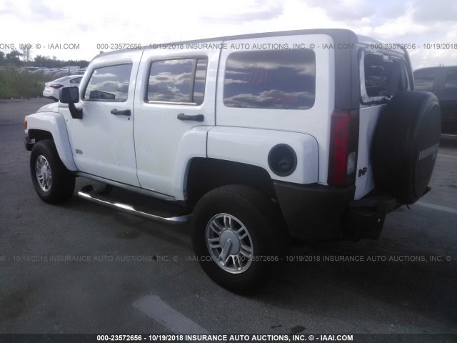 5GTDN13E178223328 - 2007 HUMMER H3 WHITE photo 3