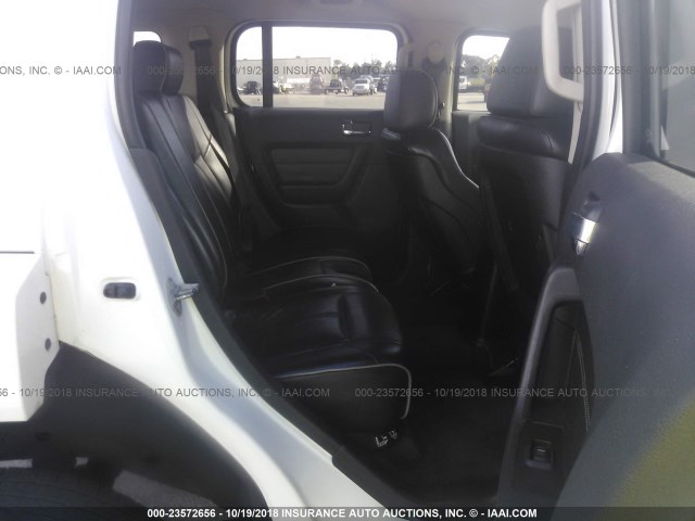 5GTDN13E178223328 - 2007 HUMMER H3 WHITE photo 8