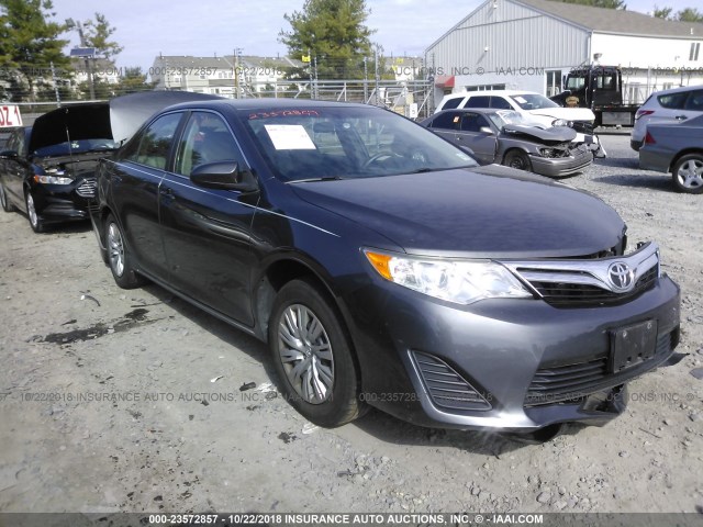 4T4BF1FK9DR307026 - 2013 TOYOTA CAMRY L/SE/LE/XLE Boz foto 1