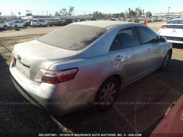 JTNBB46K673015626 - 2007 TOYOTA CAMRY NEW GENERAT HYBRID SILVER photo 4