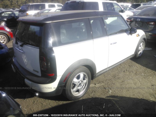 WMWML33579TX33561 - 2009 MINI COOPER CLUBMAN WHITE photo 4