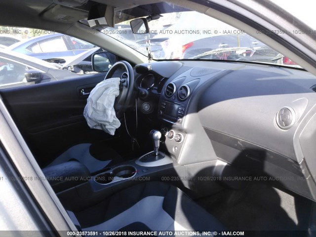 JN8AS5MT8CW614185 - 2012 NISSAN ROGUE S/SV GRAY photo 5