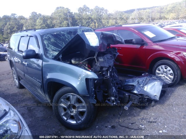 1GNUCJE03AR184815 - 2010 CHEVROLET SUBURBAN C1500 LT BLUE photo 1