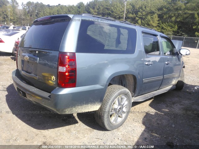 1GNUCJE03AR184815 - 2010 CHEVROLET SUBURBAN C1500 LT BLUE photo 4