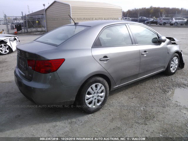 KNAFU4A23C5548374 - 2012 KIA FORTE EX GRAY photo 4