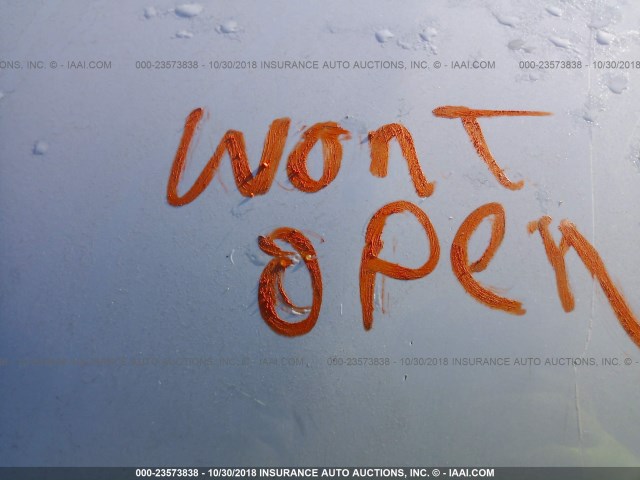 1GCHC29U57E102662 - 2007 CHEVROLET SILVERADO C2500 HEAVY DUTY WHITE photo 10