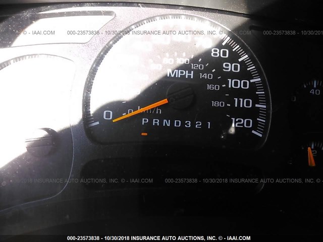 1GCHC29U57E102662 - 2007 CHEVROLET SILVERADO C2500 HEAVY DUTY WHITE photo 7