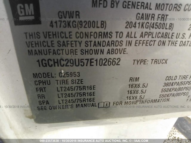 1GCHC29U57E102662 - 2007 CHEVROLET SILVERADO C2500 HEAVY DUTY WHITE photo 9