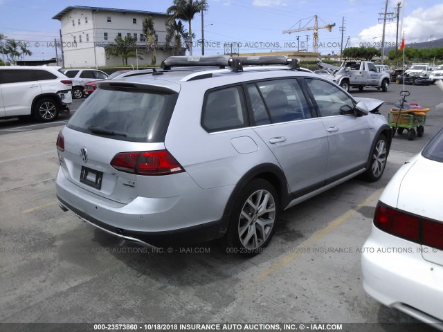 3VWH17AU4HM535848 - 2017 VOLKSWAGEN Golf Alltrack S/SE/SEL SILVER photo 4