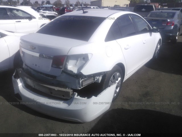 1G1PA5SG1D7300378 - 2013 CHEVROLET CRUZE LS WHITE photo 4