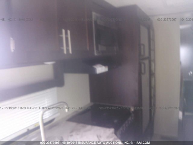 5ZT2LCZB6JB009229 - 2018 FOREST RIVER 339BDHDLACROSSE  棕色 照片 7