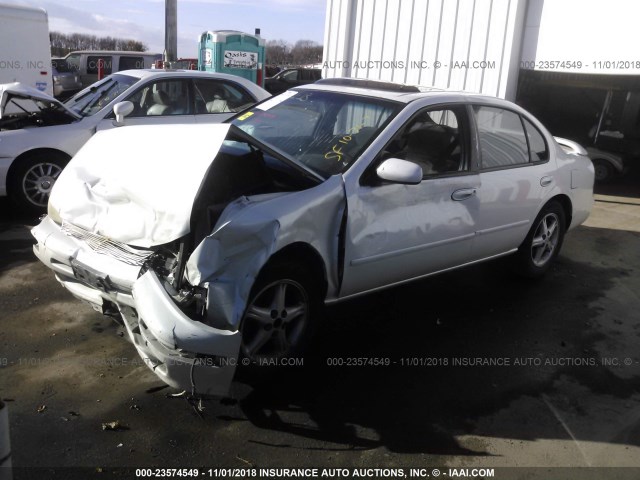 JN1CA21D7XT812477 - 1999 NISSAN MAXIMA GLE/GXE/SE WHITE photo 2