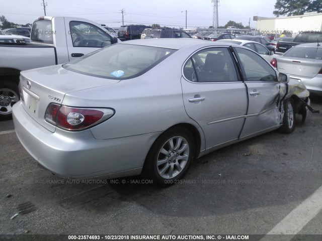 JTHBF30G225035410 - 2002 LEXUS ES 300 SILVER photo 4