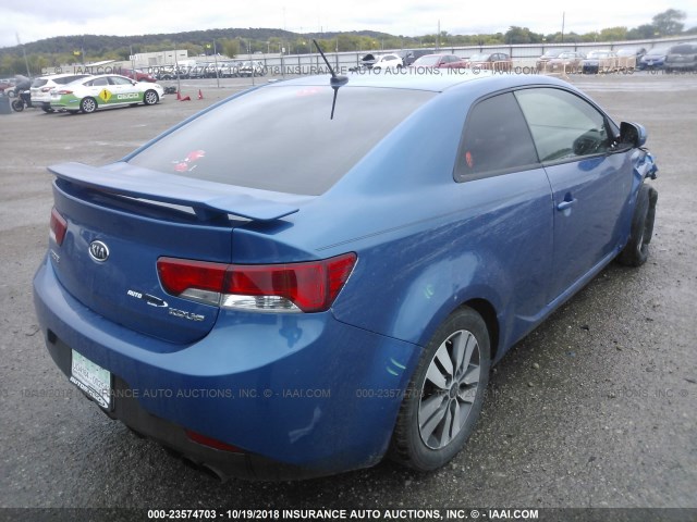 KNAFU6A2XD5739240 - 2013 KIA FORTE EX BLUE photo 4