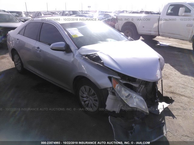 4T4BF1FKXCR178342 - 2012 TOYOTA CAMRY SE/LE/XLE SILVER photo 1