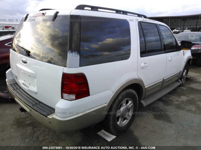 1FMFU17525LA22945 - 2005 FORD EXPEDITION EDDIE BAUER WHITE photo 4