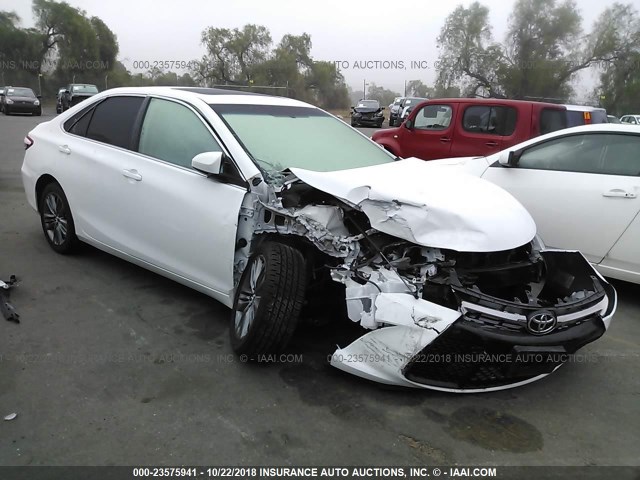 4T1BF1FK7FU492433 - 2015 TOYOTA CAMRY LE/XLE/SE/XSE WHITE photo 1