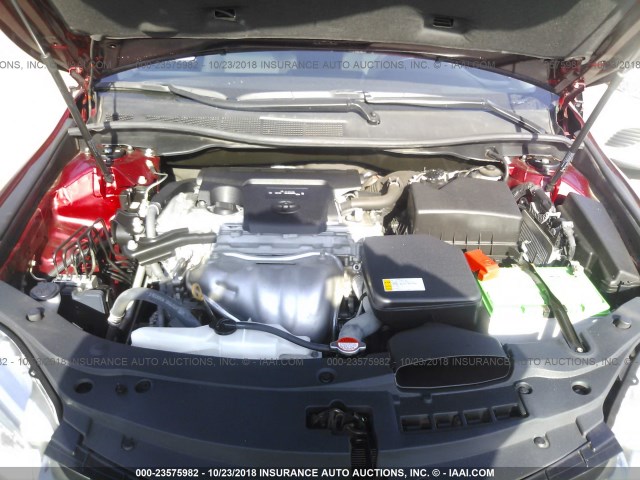 4T1BF1FK0GU587935 - 2016 TOYOTA CAMRY LE/XLE/SE/XSE RED photo 10
