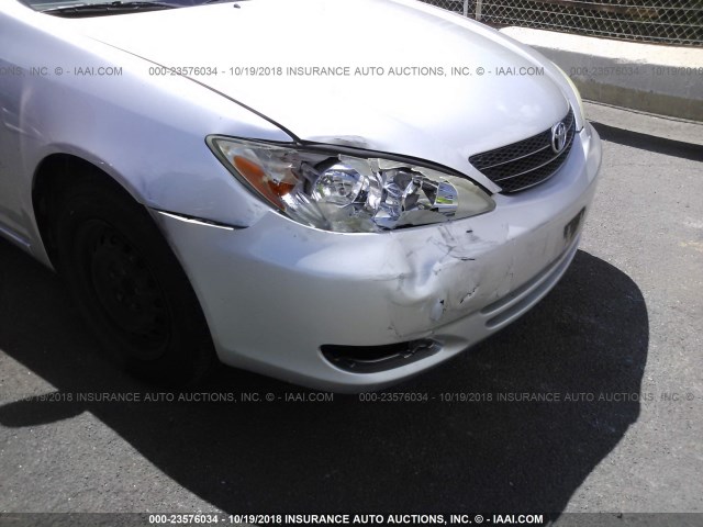 JTDBE32K840293629 - 2004 TOYOTA CAMRY LE/XLE Gümüş foto 6