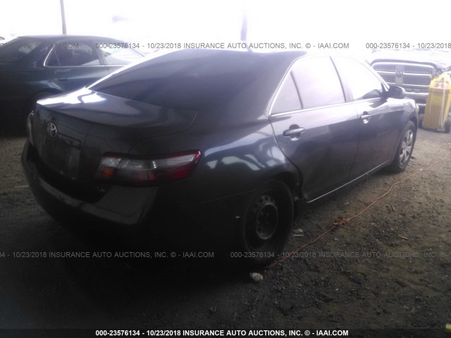 4T1BK46K98U068431 - 2008 TOYOTA CAMRY LE/XLE/SE Gri fotoğraf 4