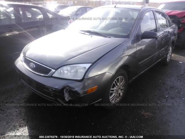 1FAFP34N87W322220 - 2007 FORD FOCUS ZX4/S/SE/SES GRAY photo 2